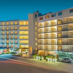 Hotel Deccan Serai, Hitec City, Hyderabad